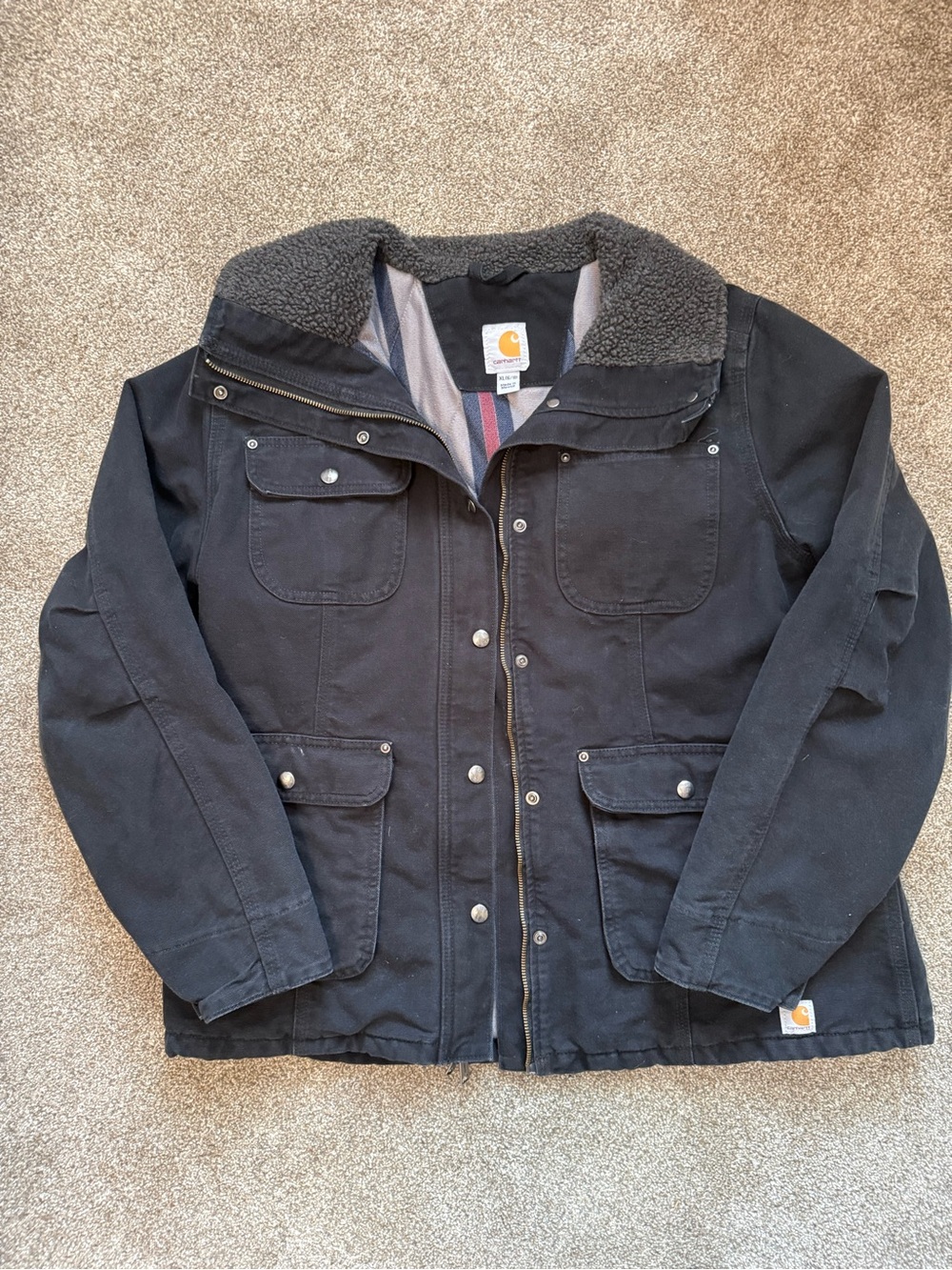 Women’s Carhartt jacket XL, like new
